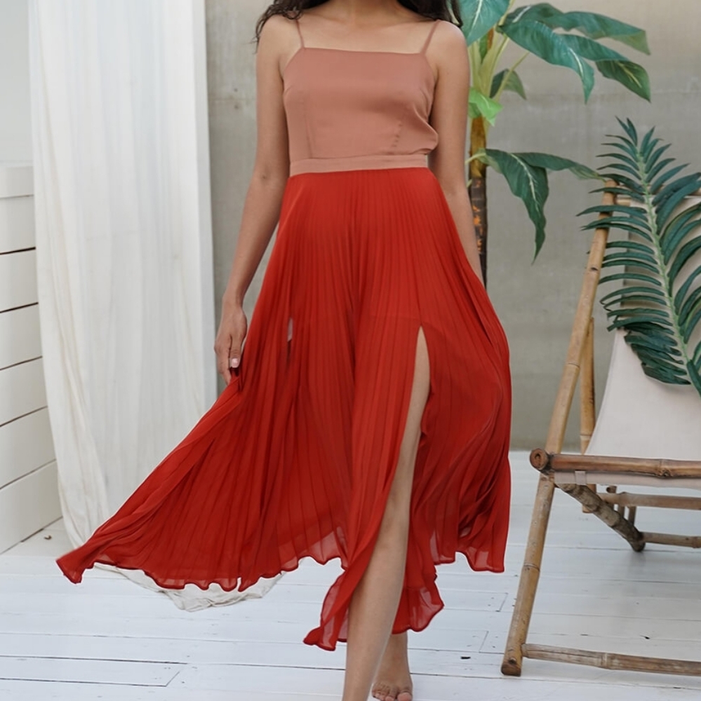 NWT Pleated Dress